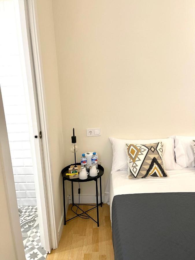 Barcelona Pr Guesthouse El Prat de Llobregat Esterno foto